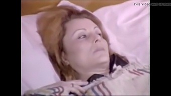 复古性爱视频中的复古kazim Kartal和alina Baldiz