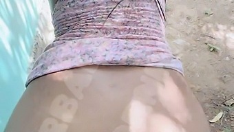 高清熟女在街上被操并吸吮
